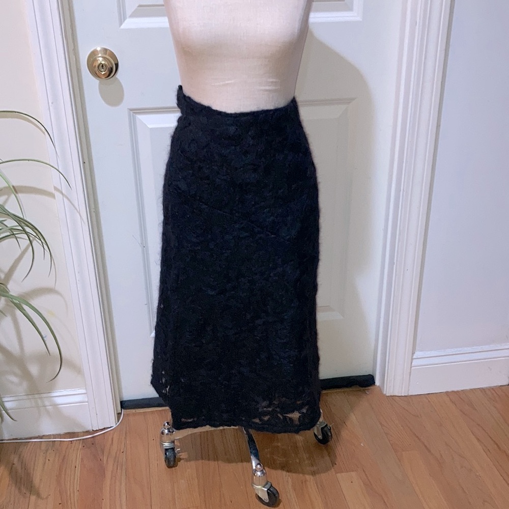 MaxMara Black Wrap MIDI Skirt - Picture 2 of 5